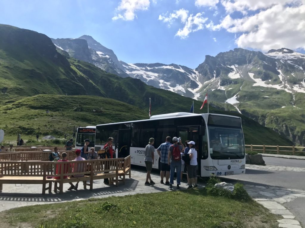 Das Ziel der Tour - auf rund 2000 Metern Seehöhe kommst du mit dem Bus an