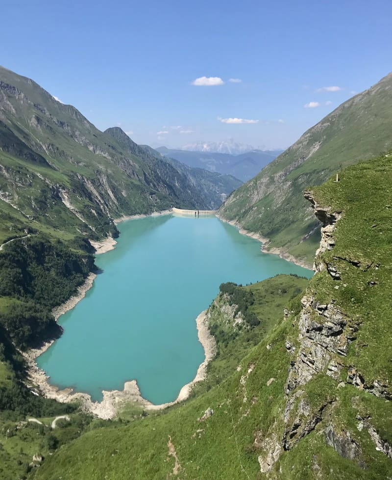 Kaprun Staumauer Ausblick von der Höhenburg auf den Wasserfallboden