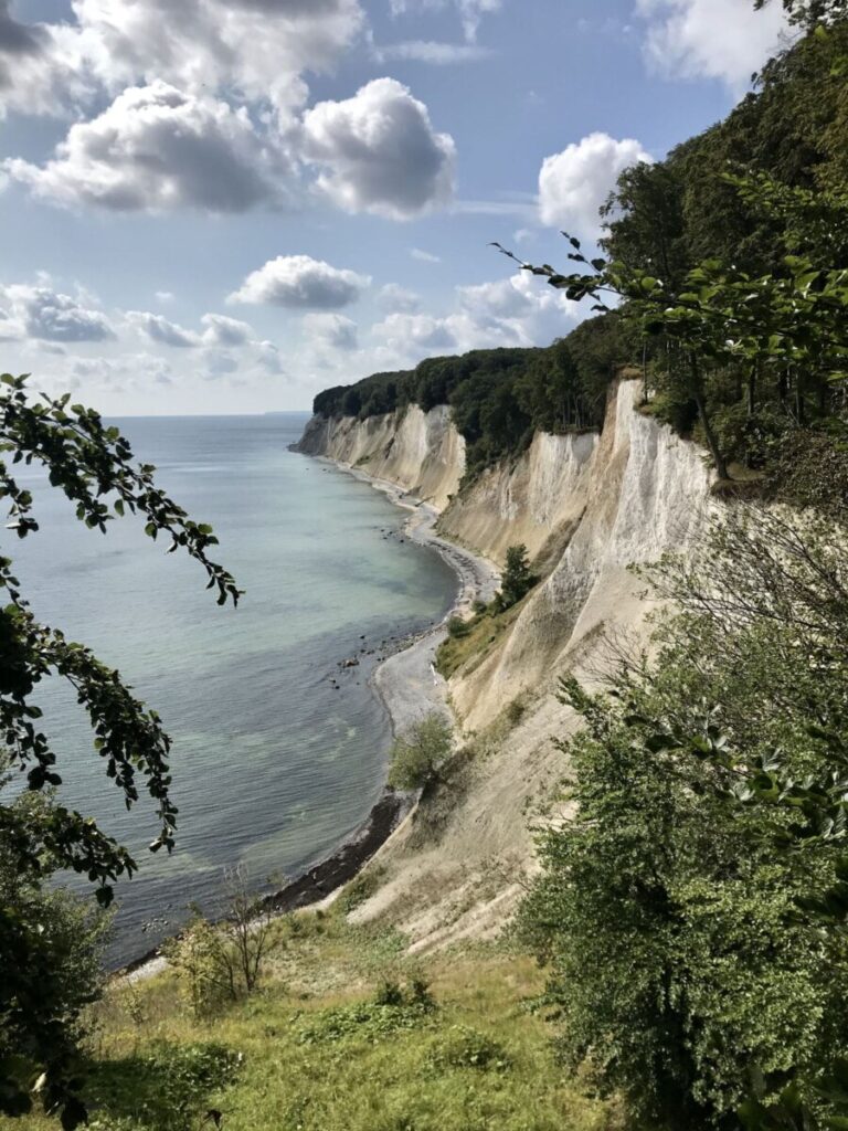 schöne Landschaften an der Ostsee - die Kreidefelsen Rügen